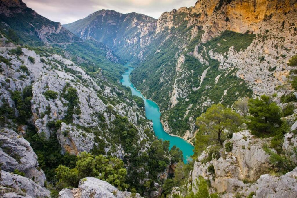 Gite Provencal Independant Avec Piscine Chauffee : Le Suy Bien Flayosc Zewnętrze zdjęcie