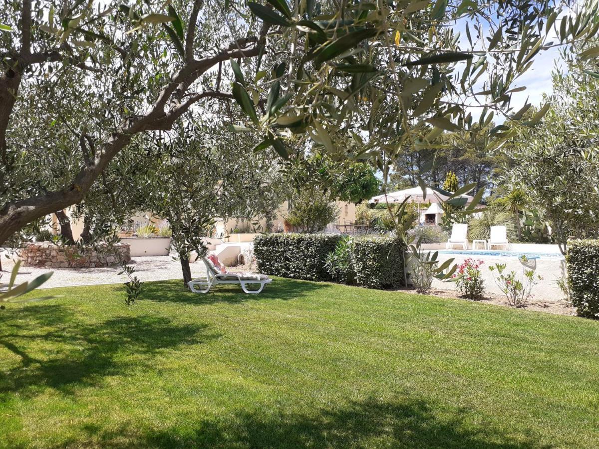 Gite Provencal Independant Avec Piscine Chauffee : Le Suy Bien Flayosc Zewnętrze zdjęcie