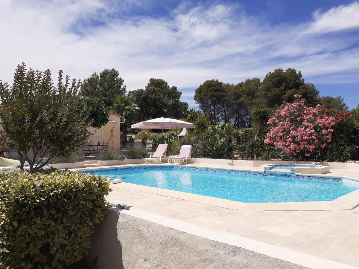 Gite Provencal Independant Avec Piscine Chauffee : Le Suy Bien Flayosc Zewnętrze zdjęcie