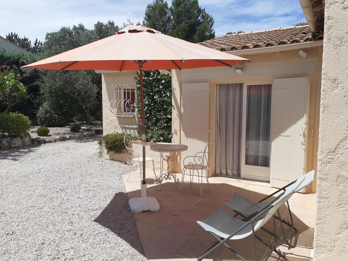 Gite Provencal Independant Avec Piscine Chauffee : Le Suy Bien Flayosc Zewnętrze zdjęcie